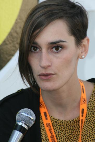 YELLE ITV RADIO (Photo PR F10)