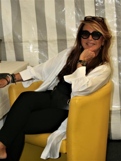 Julie pietri (Photo PR F10)